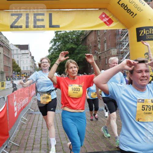 13.09.2026 - Kiel Lauf Yannick Fuchs http://msf.ph/oto/10435927 13.09.2026 09:50:05 Ziel 639, 951, 1033, 1796, 3042, 3602, 3914, 4856, 5619, 5791, 7142, 7864, 8584, 8585, 8589, 8790, 8890, 9122, 9780, 10074, 10108, 10178, 10487, 10491, 10653, 11565, 11814, 12462, 2065, 2066, 2110, 2366, 2976, 3571, 3687, 4067, 4125, 4363, 4376, 6359, 6658, 6706, 6707, 7606, 7641, 7884, 7937, 8128, 9944, 10105, 10159, 10229, 10565, 10990, 11973, 12045, 12047, 12560, 12749, 1366, 4229, 5184, 5254, 5535, 5596, 8023, 8042, 9683, 9793, 10548, 2327 meine-sportfotos.de