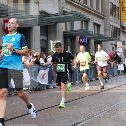 13.09.2026 - 21. swb-Marathon Bremen Strokosch-Dieckow http://msf.ph/oto/10435946 13.09.2026 13:14:14 Ziel 199, 376, 469, 1043, 1125, 1492, 1814, 2203, 2251, 2847, 2913, 2971, 2997, 3012, 3085, 3545, 3821, 3834, 4452, 4586, 4685, 5239, 5794, 5836, 5986, 6130, 6506, 7117, 7251, 7659, 7782, 7826, 8366, 8456, 9242, 9783, 9868, 10016, 107, 235, 670, 1433, 1542, 1613, 1998, 2043, 2084, 2203, 2701, 2824, 2922, 4728, 5593, 5610, 6145, 7029, 7435, 7591, 7659, 7963, 8118, 8886, 8919, 9426, 9635, 9783, 10105 meine-sportfotos.de