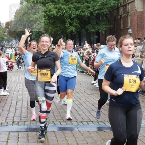 13.09.2026 - Kiel Lauf Yannick Fuchs http://msf.ph/oto/10435977 13.09.2026 09:50:08 Ziel 639, 951, 1033, 1796, 3042, 3602, 3914, 4856, 5619, 7142, 7864, 8042, 8584, 8585, 8589, 8790, 8890, 9122, 9683, 9780, 10074, 10108, 10487, 10491, 10548, 10653, 11565, 11814, 2066, 2110, 2366, 2976, 3571, 3687, 3914, 4067, 4125, 5791, 6359, 6658, 6706, 6707, 7606, 7641, 7884, 7937, 8128, 9944, 10105, 10159, 10178, 10229, 10565, 10990, 11973, 12045, 12047, 12462, 12560, 12749, 1366, 2811, 2816, 3698, 4229, 5184, 5254, 5535, 5596, 8023, 9793 meine-sportfotos.de