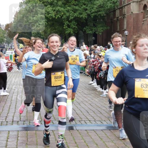 13.09.2026 - Kiel Lauf Yannick Fuchs http://msf.ph/oto/10435985 13.09.2026 09:50:08 Ziel 639, 951, 1033, 1796, 3042, 3602, 3914, 4856, 5619, 7142, 7864, 8042, 8584, 8585, 8589, 8790, 8890, 9122, 9683, 9780, 10074, 10108, 10487, 10491, 10548, 10653, 11565, 11814, 2066, 2110, 2366, 2976, 3571, 3687, 3914, 4067, 4125, 5791, 6359, 6658, 6706, 6707, 7606, 7641, 7884, 7937, 8128, 9944, 10105, 10159, 10178, 10229, 10565, 10990, 11973, 12045, 12047, 12462, 12560, 12749, 1366, 2811, 2816, 3698, 4229, 5184, 5254, 5535, 5596, 8023, 9793 meine-sportfotos.de