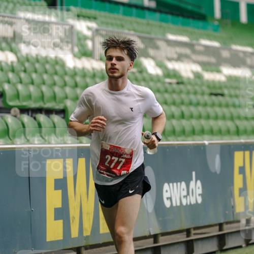 13.09.2026 - 21. swb-Marathon Bremen Michael Burmester http://msf.ph/oto/10435990 13.09.2026 12:38:38 Laufen im Stadion 277, 346, 466, 658, 895, 901, 1090, 1118, 1248, 1320, 1323, 1385, 1472, 1576, 1587, 1604, 1717, 1751, 1754, 1758, 1795, 1800, 1911, 2049, 2141, 2352, 2585, 2670, 3080, 3606, 5160, 5163, 5912, 6112, 7650, 8077, 8081, 8467, 9399, 9522, 9617, 250, 272, 299, 919, 1089, 1550, 1875, 1993, 4232, 7692, 13033 meine-sportfotos.de