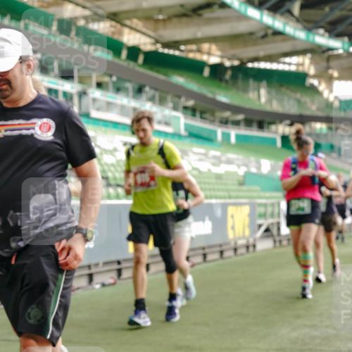 13.09.2026 - 21. swb-Marathon Bremen Michael Burmester http://msf.ph/oto/10436061 13.09.2026 13:35:06 Laufen im Stadion 170, 193, 368, 428, 462, 496, 657, 679, 709, 916, 1026, 1048, 1098, 1280, 1321, 1396, 1432, 1444, 1553, 1557, 1560, 1607, 1661, 1703, 1726, 1772, 1784, 1827, 1965, 1974, 1977, 1992, 1996, 2335, 2338, 2451, 2479, 2511, 2543, 2578, 2641, 2650, 2735, 2757, 2787, 2789, 2791, 2894, 3090, 3179, 3191, 3345, 3406, 3472, 3503, 3547, 3555, 3577, 3660, 3708, 3709, 3720, 3801, 3875, 3904, 3914, 4001, 4014, 4200, 4290, 4500, 4546, 4561, 4880, 4967, 5000, 5151, 5229, 6669 meine-sportfotos.de