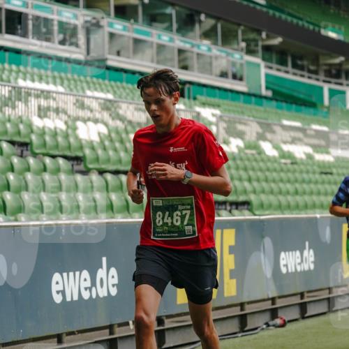 13.09.2026 - 21. swb-Marathon Bremen Michael Burmester http://msf.ph/oto/10436100 13.09.2026 12:38:42 Laufen im Stadion 277, 346, 466, 658, 807, 895, 901, 1090, 1118, 1248, 1320, 1323, 1472, 1576, 1587, 1604, 1717, 1751, 1754, 1758, 1795, 1800, 1911, 2049, 2099, 2141, 2352, 2585, 2670, 3080, 3606, 5160, 5163, 5912, 6112, 7650, 8077, 8081, 8467, 9399, 9522, 9617, 250, 272, 919, 1089, 1550, 1875, 1993, 4232, 7692, 13033 meine-sportfotos.de