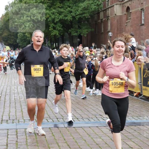 13.09.2026 - Kiel Lauf Yannick Fuchs http://msf.ph/oto/10436150 13.09.2026 09:50:16 Ziel 1366, 5184, 5254, 5535, 5619, 7864, 8023, 8042, 9549, 9683, 9793, 10074, 10108, 10487, 10491, 10548, 10653, 11565, 639, 951, 1033, 1796, 2066, 2110, 2366, 2976, 3042, 3571, 3602, 3687, 3914, 4067, 4125, 4856, 5791, 6359, 6658, 6706, 6707, 7142, 7606, 7641, 7884, 7937, 8128, 8584, 8585, 8589, 8790, 8890, 9122, 9780, 10074, 10105, 10159, 10178, 10229, 10565, 10990, 11565, 11814, 12045, 12047, 12462, 12560, 12749, 1545, 2811, 2816, 3289, 3561, 3698, 4229, 5596, 5851, 8407 meine-sportfotos.de