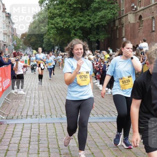 13.09.2026 - Kiel Lauf Yannick Fuchs http://msf.ph/oto/10436197 13.09.2026 09:50:19 Ziel 1366, 5184, 5254, 5535, 5596, 7864, 8023, 8042, 9549, 9683, 9793, 10548, 639, 951, 1033, 1796, 2066, 2976, 3042, 3571, 3602, 3914, 4125, 4856, 5619, 5791, 6359, 6658, 6706, 6707, 7142, 7606, 7884, 7937, 8584, 8585, 8589, 8790, 8890, 9122, 9780, 10074, 10105, 10108, 10178, 10229, 10487, 10491, 10565, 10653, 10990, 11565, 11814, 12047, 12462, 12560, 12749, 1545, 2811, 2816, 3289, 3561, 3698, 3838, 4145, 4229, 5851, 8407, 2066, 4125 meine-sportfotos.de