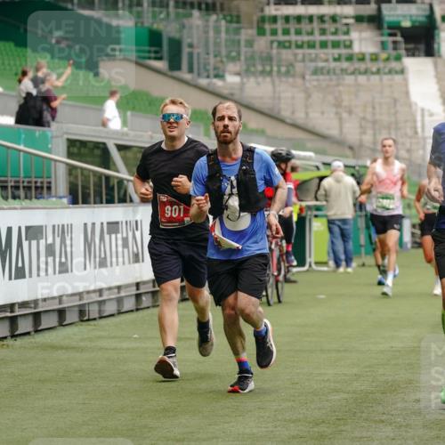 13.09.2026 - 21. swb-Marathon Bremen Michael Burmester http://msf.ph/oto/10436201 13.09.2026 12:38:52 Laufen im Stadion 277, 346, 807, 895, 901, 1090, 1118, 1248, 1320, 1323, 1472, 1576, 1587, 1604, 1717, 1751, 1758, 1795, 1800, 1852, 1911, 2049, 2099, 2141, 2352, 2585, 2670, 3080, 3606, 3744, 5160, 5163, 5912, 6112, 7650, 8077, 8081, 8467, 9399, 9522, 9617, 250, 272, 850, 1089, 1550, 1875, 1993, 4232, 7692, 8075, 13033 meine-sportfotos.de