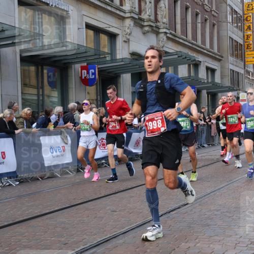 13.09.2026 - 21. swb-Marathon Bremen Strokosch-Dieckow http://msf.ph/oto/10436350 13.09.2026 13:14:26 Ziel 199, 615, 616, 889, 1455, 1748, 2251, 2847, 2971, 2997, 3012, 3057, 3175, 3206, 3821, 3834, 4097, 4226, 4246, 4569, 4586, 4685, 4968, 5239, 5315, 5649, 5794, 5796, 5962, 6379, 6404, 6472, 7117, 7251, 7782, 8366, 8409, 9242, 9523, 9868, 10016, 13141, 107, 235, 376, 469, 1043, 1125, 1492, 1542, 1814, 1998, 2043, 2084, 2203, 2913, 2922, 3085, 3545, 4452, 4728, 5794, 5836, 5986, 6130, 6145, 6506, 7029, 7591, 7659, 7963, 8886, 8919, 9783 meine-sportfotos.de