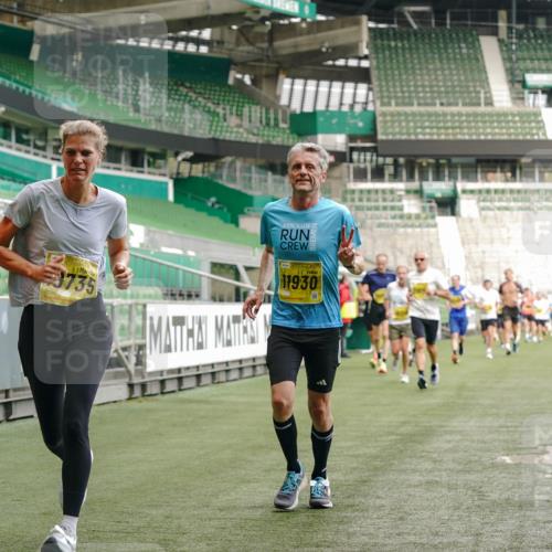 13.09.2026 - 21. swb-Marathon Bremen Michael Burmester http://msf.ph/oto/10436560 13.09.2026 10:26:19 Laufen im Stadion 10096, 10143, 10172, 10210, 10214, 10228, 10231, 10289, 10312, 10318, 10319, 10336, 10342, 10346, 10352, 10358, 10398, 10436, 10445, 10447, 10454, 10456, 10464, 10504, 10514, 10536, 10541, 10583, 10628, 10638, 10735, 10742, 10744, 10806, 10807, 10816, 10861, 10866, 10873, 10956, 10987, 10988, 10992, 11015, 11019, 11020, 11063, 11088, 11108, 11130, 11135, 11155, 11187, 11193, 11199, 11209, 11232, 11265, 11279, 11312, 11447, 11468, 11615, 11758, 11948 meine-sportfotos.de
