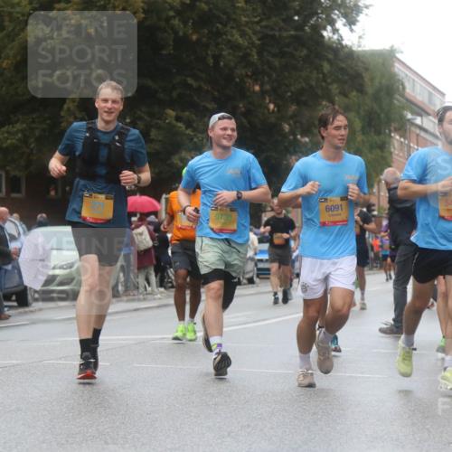 13.09.2026 - Kiel Lauf Markus Tischler http://msf.ph/oto/10436597 13.09.2026 11:42:57 Fleethörn 9730, 6091, 5402, 8957 meine-sportfotos.de