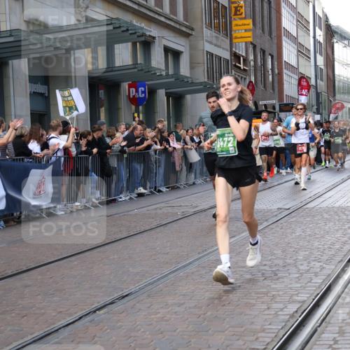 13.09.2026 - 21. swb-Marathon Bremen Strokosch-Dieckow http://msf.ph/oto/10436696 13.09.2026 13:14:32 Ziel 199, 615, 616, 889, 1455, 1510, 1748, 2251, 2383, 2847, 2971, 2997, 3012, 3057, 3175, 3206, 3504, 3717, 3834, 4097, 4226, 4246, 4569, 4586, 4968, 5239, 5298, 5315, 5471, 5649, 5796, 5962, 6379, 6404, 6472, 6528, 6717, 7251, 7782, 8238, 8366, 8409, 9242, 9523, 9797, 10016, 13141, 107, 199, 235, 376, 469, 1043, 1125, 1492, 1542, 1814, 1998, 2043, 2084, 2203, 2913, 2922, 3085, 3545, 3821, 4452, 4685, 4728, 5239, 5794, 5836, 5986, 6130, 6506, 7591, 7659, 8919, 9783 meine-sportfotos.de