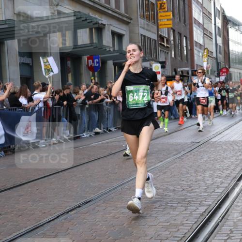 13.09.2026 - 21. swb-Marathon Bremen Strokosch-Dieckow http://msf.ph/oto/10436709 13.09.2026 13:14:32 Ziel 199, 615, 616, 889, 1455, 1510, 1748, 2251, 2383, 2847, 2971, 2997, 3012, 3057, 3175, 3206, 3504, 3717, 3834, 4097, 4226, 4246, 4569, 4586, 4968, 5239, 5298, 5315, 5471, 5649, 5796, 5962, 6379, 6404, 6472, 6528, 6717, 7251, 7782, 8238, 8366, 8409, 9242, 9523, 9797, 10016, 13141, 107, 199, 235, 376, 469, 1043, 1125, 1492, 1542, 1814, 1998, 2043, 2084, 2203, 2913, 2922, 3085, 3545, 3821, 4452, 4685, 4728, 5239, 5794, 5836, 5986, 6130, 6506, 7591, 7659, 8919, 9783 meine-sportfotos.de