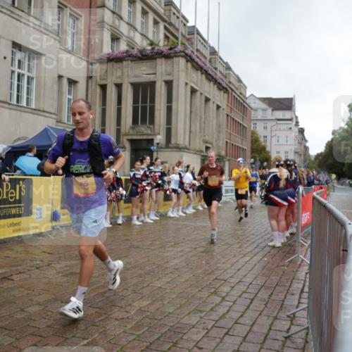 13.09.2026 - Kiel Lauf Yannick Fuchs http://msf.ph/oto/10436758 13.09.2026 11:47:55 Ziel  meine-sportfotos.de