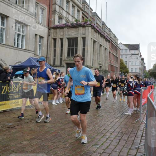 13.09.2026 - Kiel Lauf Yannick Fuchs http://msf.ph/oto/10436831 13.09.2026 11:48:00 Ziel  meine-sportfotos.de