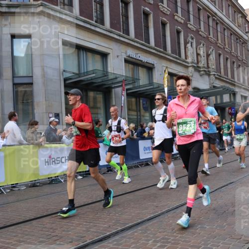 13.09.2026 - 21. swb-Marathon Bremen Strokosch-Dieckow http://msf.ph/oto/10436946 13.09.2026 13:14:37 Ziel 615, 616, 889, 1455, 1510, 1748, 2383, 2847, 2997, 3012, 3057, 3175, 3206, 3504, 3717, 4097, 4226, 4246, 4569, 4968, 5294, 5298, 5315, 5417, 5471, 5649, 5796, 5962, 6351, 6379, 6404, 6472, 6521, 6528, 6717, 7190, 7251, 7432, 8238, 8409, 9363, 9523, 9797, 13141, 107, 199, 376, 469, 1043, 1125, 1492, 1814, 2043, 2203, 2251, 2913, 2971, 2997, 3012, 3085, 3545, 3821, 3834, 4452, 4586, 4685, 5239, 5794, 5836, 5986, 6130, 6506, 7659, 9783 meine-sportfotos.de