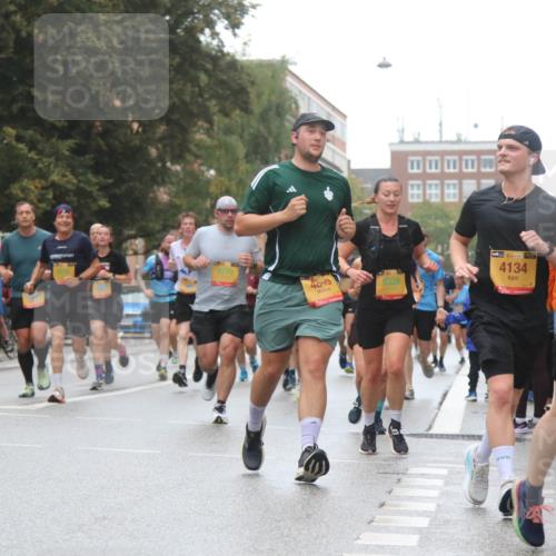 13.09.2026 - Kiel Lauf Markus Tischler http://msf.ph/oto/10437044 13.09.2026 11:45:20 Fleethörn 9779, 4049, 5325, 38, 4134, 11342 meine-sportfotos.de