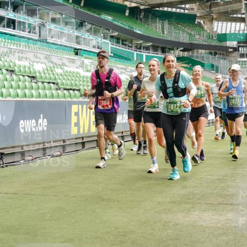 13.09.2026 - 21. swb-Marathon Bremen Michael Burmester http://msf.ph/oto/10437173 13.09.2026 13:05:55 Laufen im Stadion 109, 178, 217, 244, 287, 303, 310, 323, 372, 394, 430, 454, 536, 565, 578, 613, 647, 784, 891, 900, 1073, 1083, 1205, 1239, 1243, 1274, 1307, 1308, 1365, 1373, 1380, 1437, 1456, 1533, 1545, 1574, 1581, 1627, 1656, 1687, 1780, 1823, 1848, 1909, 1914, 1932, 1941, 2023, 2076, 2089, 2126, 2241, 2244, 2265, 2275, 2301, 2310, 2355, 2356, 2393, 2430, 2452, 2464, 2602, 2723, 2742, 2764, 2867, 2902, 2910, 2919, 2957, 2959, 2985, 3030, 3115, 3217, 3278, 3320, 3343, 3419, 3444, 3485 meine-sportfotos.de