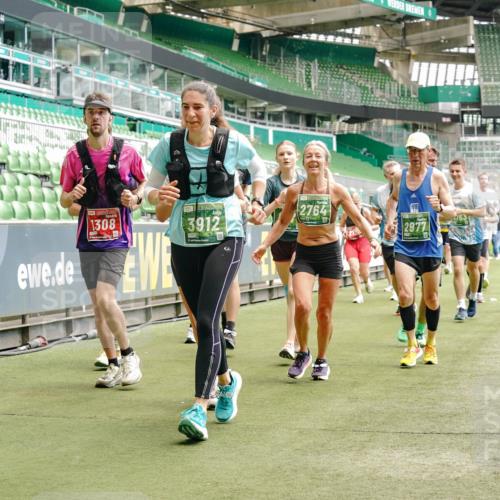 13.09.2026 - 21. swb-Marathon Bremen Michael Burmester http://msf.ph/oto/10437291 13.09.2026 13:05:56 Laufen im Stadion 109, 178, 217, 244, 287, 303, 310, 323, 372, 394, 430, 454, 536, 565, 578, 613, 647, 784, 891, 900, 1073, 1083, 1205, 1239, 1243, 1274, 1307, 1308, 1365, 1373, 1380, 1437, 1456, 1533, 1545, 1574, 1581, 1627, 1656, 1687, 1780, 1823, 1848, 1909, 1914, 1932, 1941, 2023, 2076, 2089, 2126, 2241, 2244, 2265, 2275, 2301, 2310, 2355, 2356, 2393, 2430, 2452, 2464, 2602, 2707, 2723, 2742, 2764, 2867, 2902, 2910, 2919, 2957, 2959, 2985, 3030, 3115, 3217, 3278, 3320, 3343, 3419, 3444, 3485 meine-sportfotos.de
