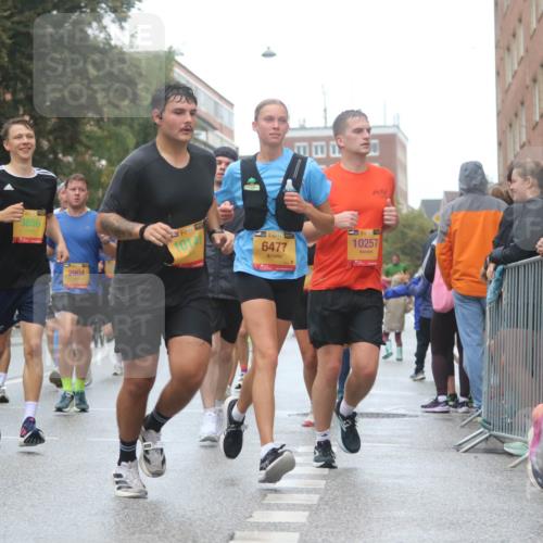 13.09.2026 - Kiel Lauf Markus Tischler http://msf.ph/oto/10437382 13.09.2026 11:46:43 Fleethörn 83, 3856, 2904, 6477, 10257, 4, 38, 2352 meine-sportfotos.de