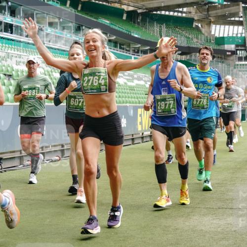 13.09.2026 - 21. swb-Marathon Bremen Michael Burmester http://msf.ph/oto/10437422 13.09.2026 13:05:57 Laufen im Stadion 109, 178, 217, 244, 287, 303, 310, 323, 372, 394, 430, 454, 536, 565, 578, 613, 647, 784, 891, 900, 1073, 1083, 1205, 1239, 1243, 1274, 1307, 1308, 1365, 1373, 1380, 1437, 1456, 1533, 1545, 1574, 1581, 1627, 1656, 1687, 1780, 1823, 1848, 1909, 1914, 1932, 1941, 2023, 2076, 2089, 2126, 2241, 2244, 2265, 2275, 2301, 2310, 2355, 2356, 2393, 2430, 2452, 2464, 2602, 2707, 2723, 2742, 2764, 2867, 2902, 2910, 2919, 2957, 2959, 2985, 3030, 3115, 3217, 3278, 3320, 3343, 3419, 3444, 3485 meine-sportfotos.de