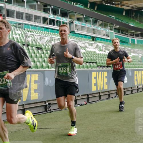 13.09.2026 - 21. swb-Marathon Bremen Michael Burmester http://msf.ph/oto/10437513 13.09.2026 12:39:55 Laufen im Stadion 126, 277, 453, 603, 640, 671, 735, 807, 862, 901, 912, 1136, 1248, 1320, 1323, 1379, 1472, 1508, 1540, 1576, 1587, 1717, 1751, 1758, 1795, 1800, 1852, 1860, 1901, 1911, 1930, 1950, 2049, 2099, 3744, 4381, 5160, 5163, 5912, 6201, 6630, 7118, 7671, 8467, 9329, 9630, 10034, 13080, 13224, 365, 850, 1288, 1385, 1485, 1550, 1583, 1754, 1875, 1993, 2073, 3617, 4232, 7244, 7692, 7768, 8075, 8729, 13033 meine-sportfotos.de