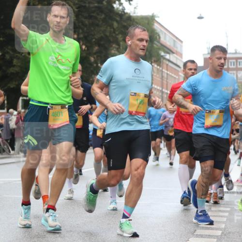 13.09.2026 - Kiel Lauf Markus Tischler http://msf.ph/oto/10437573 13.09.2026 11:47:36 Fleethörn 2023, 3588, 38, 4601, 38, 8 meine-sportfotos.de