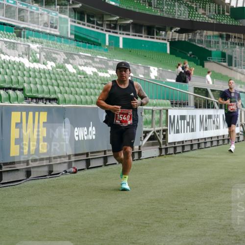 13.09.2026 - 21. swb-Marathon Bremen Michael Burmester http://msf.ph/oto/10437631 13.09.2026 12:40:06 Laufen im Stadion 126, 453, 603, 640, 671, 735, 744, 807, 862, 901, 912, 1136, 1248, 1379, 1472, 1508, 1540, 1571, 1576, 1587, 1717, 1751, 1758, 1795, 1800, 1852, 1860, 1901, 1930, 1950, 2049, 2099, 3744, 4381, 5160, 5163, 5912, 6201, 6630, 7118, 7671, 8467, 9329, 9630, 10034, 13080, 13224, 365, 466, 658, 850, 1288, 1385, 1485, 1550, 1583, 1754, 1993, 2073, 3617, 4232, 7244, 7692, 7768, 8075, 8729, 13033 meine-sportfotos.de
