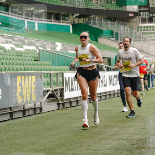 13.09.2026 - 21. swb-Marathon Bremen Michael Burmester http://msf.ph/oto/10437757 13.09.2026 10:26:45 Laufen im Stadion 10096, 10142, 10143, 10172, 10210, 10214, 10228, 10231, 10269, 10289, 10310, 10312, 10318, 10319, 10342, 10346, 10352, 10398, 10436, 10445, 10447, 10454, 10464, 10489, 10504, 10514, 10536, 10541, 10566, 10583, 10628, 10638, 10735, 10742, 10744, 10806, 10807, 10866, 10873, 10897, 10898, 10956, 10987, 10988, 10992, 11015, 11019, 11020, 11060, 11063, 11088, 11108, 11110, 11130, 11135, 11148, 11155, 11187, 11193, 11199, 11209, 11232, 11279, 11312, 11447 meine-sportfotos.de