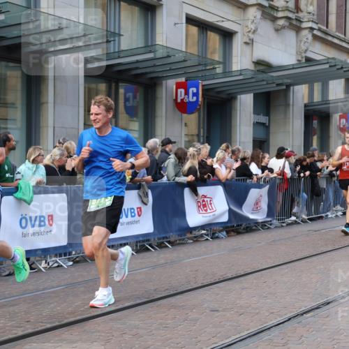 13.09.2026 - 21. swb-Marathon Bremen Strokosch-Dieckow http://msf.ph/oto/10437762 13.09.2026 13:14:54 Ziel 1510, 1664, 2383, 3357, 3504, 3717, 3743, 4111, 4382, 4646, 4992, 5003, 5149, 5294, 5298, 5385, 5417, 6011, 6351, 6521, 6717, 6773, 6902, 7190, 7432, 7497, 7515, 7717, 7730, 8086, 8238, 8254, 8255, 9253, 9338, 9363, 9483, 13137, 13139, 199, 615, 616, 889, 1455, 1510, 1748, 2251, 2847, 2971, 2997, 3012, 3057, 3175, 3206, 3504, 3834, 4097, 4226, 4246, 4569, 4586, 4685, 4968, 5239, 5315, 5471, 5649, 5796, 5962, 6379, 6404, 6472, 6528, 8238, 9523, 9797, 13141 meine-sportfotos.de