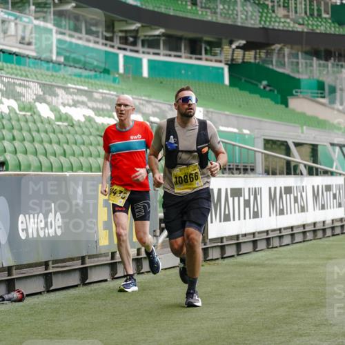 13.09.2026 - 21. swb-Marathon Bremen Michael Burmester http://msf.ph/oto/10438077 13.09.2026 10:26:52 Laufen im Stadion 10096, 10142, 10172, 10210, 10214, 10228, 10231, 10269, 10289, 10310, 10318, 10319, 10342, 10346, 10352, 10398, 10436, 10445, 10447, 10454, 10464, 10489, 10504, 10514, 10536, 10541, 10566, 10583, 10628, 10638, 10735, 10742, 10744, 10806, 10807, 10860, 10866, 10873, 10897, 10898, 10956, 10987, 10992, 11015, 11019, 11020, 11060, 11063, 11088, 11110, 11130, 11135, 11148, 11155, 11187, 11193, 11199, 11209, 11232, 11279, 11312, 11447 meine-sportfotos.de