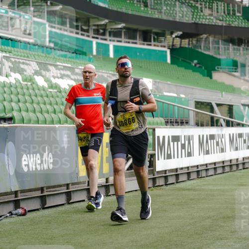 13.09.2026 - 21. swb-Marathon Bremen Michael Burmester http://msf.ph/oto/10438123 13.09.2026 10:26:53 Laufen im Stadion 10096, 10142, 10172, 10210, 10214, 10228, 10231, 10269, 10289, 10310, 10318, 10319, 10342, 10346, 10352, 10398, 10436, 10445, 10447, 10454, 10464, 10489, 10504, 10514, 10536, 10541, 10566, 10583, 10628, 10638, 10735, 10742, 10744, 10806, 10807, 10860, 10866, 10873, 10897, 10898, 10956, 10987, 10992, 11015, 11019, 11020, 11060, 11063, 11088, 11110, 11130, 11135, 11148, 11155, 11187, 11193, 11199, 11209, 11232, 11279, 11312, 11447 meine-sportfotos.de