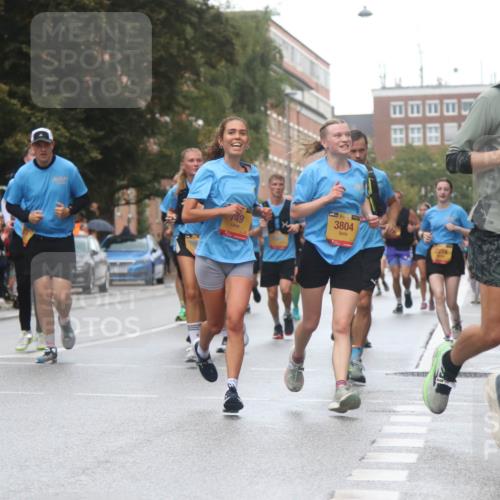 13.09.2026 - Kiel Lauf Markus Tischler http://msf.ph/oto/10438170 13.09.2026 11:49:50 Fleethörn 749, 35, 3804, 2274, 2871, 569 meine-sportfotos.de