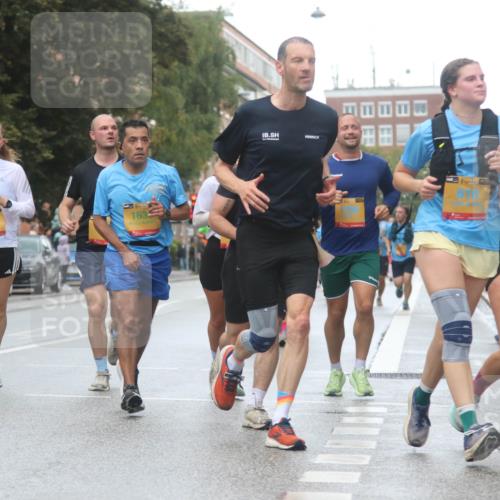 13.09.2026 - Kiel Lauf Markus Tischler http://msf.ph/oto/10438252 13.09.2026 11:50:04 Fleethörn 4593, 163, 38, 39 meine-sportfotos.de