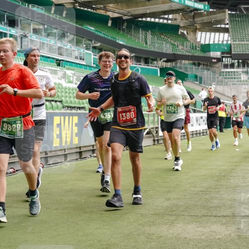 13.09.2026 - 21. swb-Marathon Bremen Michael Burmester http://msf.ph/oto/10438277 13.09.2026 13:06:12 Laufen im Stadion 109, 178, 217, 244, 287, 303, 310, 323, 372, 394, 430, 454, 536, 578, 613, 647, 784, 831, 891, 900, 1073, 1083, 1205, 1239, 1243, 1274, 1307, 1308, 1365, 1369, 1380, 1437, 1533, 1545, 1574, 1581, 1627, 1656, 1780, 1823, 1848, 1909, 1914, 1932, 1941, 2023, 2076, 2089, 2090, 2126, 2241, 2244, 2265, 2275, 2301, 2310, 2355, 2356, 2393, 2440, 2464, 2602, 2707, 2723, 2742, 2764, 2867, 2902, 2919, 2959, 2985, 3030, 3115, 3278, 3320, 3343, 3444, 3485 meine-sportfotos.de