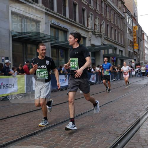 13.09.2026 - 21. swb-Marathon Bremen Strokosch-Dieckow http://msf.ph/oto/10438319 13.09.2026 13:15:10 Ziel 1033, 1445, 3346, 3743, 4111, 4212, 4646, 4653, 4663, 6011, 6162, 6526, 7203, 7291, 7346, 7717, 7730, 7992, 8086, 8254, 8255, 9029, 9391, 9475, 9777, 889, 1510, 1664, 1748, 2383, 3206, 3357, 3504, 3717, 4226, 4382, 4968, 4992, 5003, 5149, 5294, 5298, 5315, 5385, 5417, 5471, 5796, 6351, 6379, 6404, 6521, 6528, 6717, 6773, 6902, 7190, 7432, 7497, 7515, 8238, 9253, 9338, 9363, 9483, 9523, 9797, 13137, 13139, 13141 meine-sportfotos.de