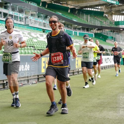 13.09.2026 - 21. swb-Marathon Bremen Michael Burmester http://msf.ph/oto/10438329 13.09.2026 13:06:13 Laufen im Stadion 109, 178, 217, 244, 287, 303, 310, 323, 372, 394, 430, 454, 536, 578, 613, 647, 784, 831, 891, 900, 1073, 1083, 1205, 1239, 1243, 1274, 1307, 1308, 1365, 1369, 1380, 1437, 1533, 1545, 1574, 1581, 1627, 1656, 1780, 1823, 1848, 1871, 1909, 1914, 1932, 1941, 2023, 2076, 2089, 2090, 2126, 2241, 2244, 2265, 2275, 2301, 2310, 2355, 2356, 2393, 2440, 2464, 2602, 2707, 2723, 2742, 2764, 2867, 2902, 2959, 2985, 3030, 3115, 3278, 3320, 3343, 3444, 3485 meine-sportfotos.de