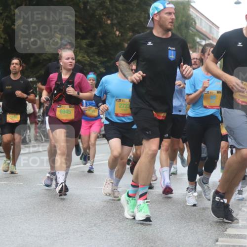13.09.2026 - Kiel Lauf Markus Tischler http://msf.ph/oto/10438425 13.09.2026 11:50:50 Fleethörn 2460, 38, 4523, 38, 8945, 39, 2723, 49, 38, 246, 10168 meine-sportfotos.de