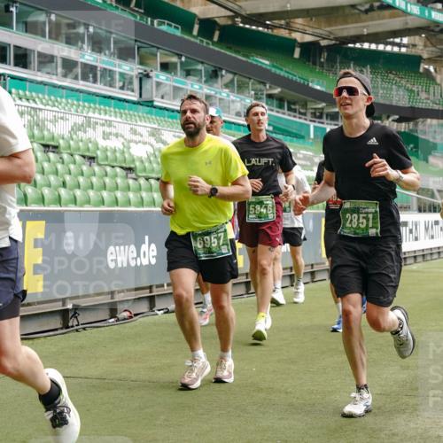 13.09.2026 - 21. swb-Marathon Bremen Michael Burmester http://msf.ph/oto/10438605 13.09.2026 13:06:16 Laufen im Stadion 109, 217, 244, 287, 303, 310, 323, 372, 394, 430, 454, 536, 578, 613, 647, 716, 784, 831, 891, 900, 1073, 1083, 1205, 1239, 1243, 1274, 1307, 1308, 1365, 1369, 1380, 1437, 1533, 1545, 1574, 1581, 1627, 1656, 1780, 1823, 1848, 1871, 1909, 1914, 1932, 1941, 2023, 2076, 2089, 2090, 2126, 2241, 2244, 2265, 2275, 2301, 2310, 2355, 2356, 2393, 2440, 2464, 2602, 2699, 2707, 2721, 2723, 2742, 2764, 2818, 2902, 2959, 2985, 3030, 3115, 3278, 3320, 3343, 3444, 3485 meine-sportfotos.de