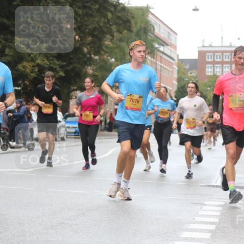 13.09.2026 - Kiel Lauf Markus Tischler http://msf.ph/oto/10438642 13.09.2026 11:51:45 Fleethörn 2034, 4863, 7076, 5015, 12434, 99, 8392 meine-sportfotos.de