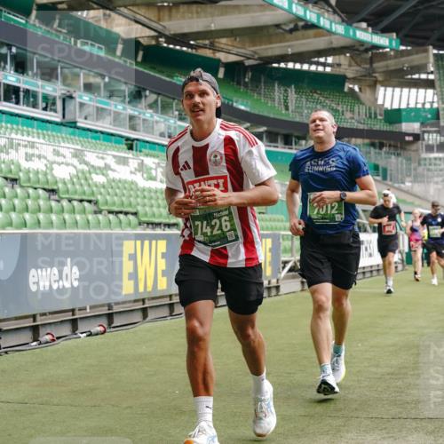 13.09.2026 - 21. swb-Marathon Bremen Michael Burmester http://msf.ph/oto/10438819 13.09.2026 13:06:19 Laufen im Stadion 109, 217, 244, 287, 303, 310, 323, 372, 394, 430, 454, 536, 578, 613, 647, 716, 784, 831, 891, 900, 922, 1073, 1083, 1205, 1243, 1274, 1307, 1308, 1365, 1369, 1380, 1437, 1533, 1545, 1574, 1581, 1627, 1656, 1780, 1823, 1848, 1871, 1909, 1914, 1932, 1938, 1941, 2023, 2076, 2089, 2090, 2126, 2241, 2244, 2265, 2275, 2301, 2310, 2355, 2356, 2393, 2440, 2464, 2602, 2699, 2707, 2721, 2742, 2764, 2818, 2902, 2959, 2985, 3030, 3115, 3278, 3343, 3444, 3485 meine-sportfotos.de