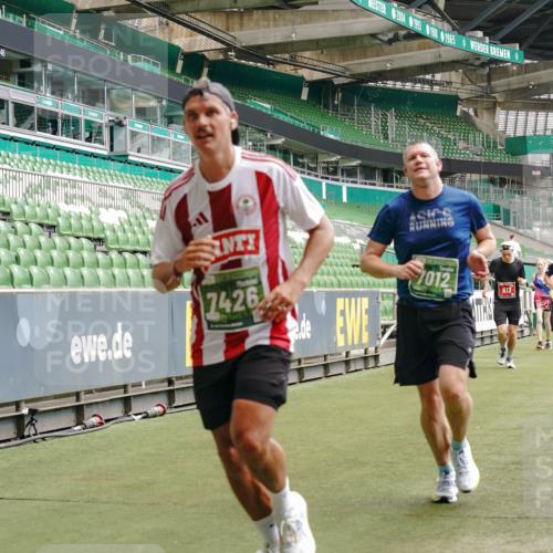13.09.2026 - 21. swb-Marathon Bremen Michael Burmester http://msf.ph/oto/10438860 13.09.2026 13:06:19 Laufen im Stadion 109, 217, 244, 287, 303, 310, 323, 372, 394, 430, 454, 536, 578, 613, 647, 716, 784, 831, 891, 900, 922, 1073, 1083, 1205, 1243, 1274, 1307, 1308, 1365, 1369, 1380, 1437, 1533, 1545, 1574, 1581, 1627, 1656, 1780, 1823, 1848, 1871, 1909, 1914, 1932, 1938, 1941, 2023, 2076, 2089, 2090, 2126, 2241, 2244, 2265, 2275, 2301, 2310, 2355, 2356, 2393, 2440, 2464, 2602, 2699, 2707, 2721, 2742, 2764, 2818, 2902, 2959, 2985, 3030, 3115, 3278, 3343, 3444, 3485 meine-sportfotos.de