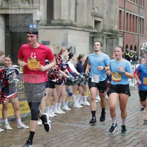 13.09.2026 - Kiel Lauf Yannick Fuchs http://msf.ph/oto/10438894 13.09.2026 11:50:11 Ziel  meine-sportfotos.de