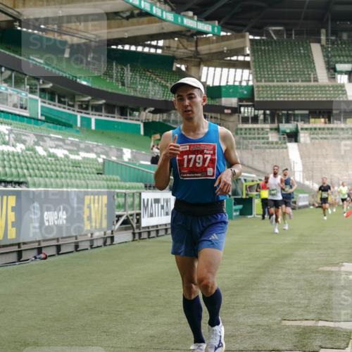 13.09.2026 - 21. swb-Marathon Bremen Michael Burmester http://msf.ph/oto/10439150 13.09.2026 12:41:25 Laufen im Stadion 126, 371, 603, 640, 650, 671, 735, 744, 862, 912, 957, 1136, 1336, 1379, 1381, 1411, 1540, 1571, 1614, 1667, 1797, 1822, 1850, 1860, 1862, 1901, 1930, 1950, 2094, 2986, 3624, 4381, 4399, 4795, 4936, 5672, 6198, 6201, 6264, 7141, 7671, 8065, 8394, 9065, 9329, 13224, 277, 346, 466, 658, 895, 901, 1090, 1118, 1320, 1323, 1385, 1485, 1583, 1604, 1754, 1911, 2073, 2141, 2352, 2585, 2670, 3080, 3606, 3617, 5160, 7244, 8729 meine-sportfotos.de