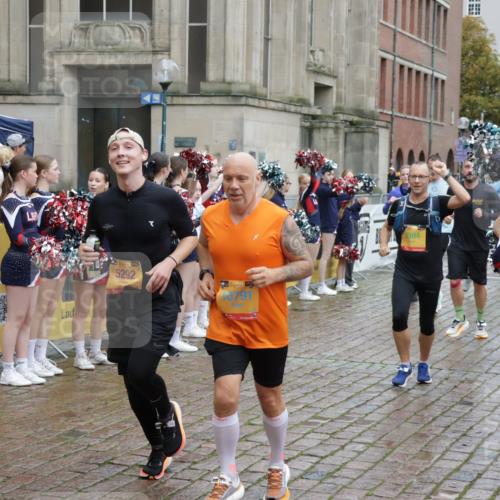13.09.2026 - Kiel Lauf Yannick Fuchs http://msf.ph/oto/10439233 13.09.2026 11:50:32 Ziel 2063 meine-sportfotos.de