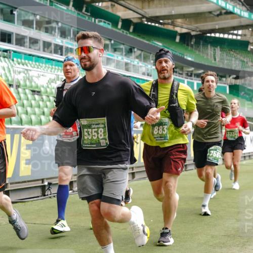 13.09.2026 - 21. swb-Marathon Bremen Michael Burmester http://msf.ph/oto/10439316 13.09.2026 13:06:29 Laufen im Stadion 109, 132, 156, 217, 244, 287, 303, 310, 323, 372, 394, 430, 454, 536, 578, 613, 647, 716, 784, 831, 834, 891, 900, 922, 1073, 1083, 1205, 1243, 1274, 1308, 1365, 1369, 1380, 1437, 1533, 1545, 1574, 1581, 1823, 1848, 1871, 1909, 1914, 1926, 1938, 2076, 2089, 2090, 2126, 2219, 2241, 2244, 2265, 2275, 2301, 2310, 2318, 2355, 2356, 2393, 2440, 2464, 2602, 2699, 2707, 2721, 2742, 2764, 2818, 2902, 2911, 2959, 2960, 2985, 3030, 3115, 3278, 3444, 3485 meine-sportfotos.de