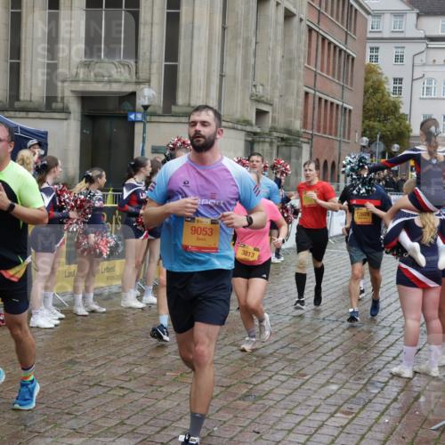 13.09.2026 - Kiel Lauf Yannick Fuchs http://msf.ph/oto/10439346 13.09.2026 11:50:38 Ziel 2063 meine-sportfotos.de