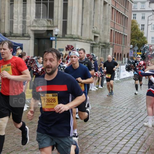 13.09.2026 - Kiel Lauf Yannick Fuchs http://msf.ph/oto/10439390 13.09.2026 11:50:41 Ziel 2063 meine-sportfotos.de
