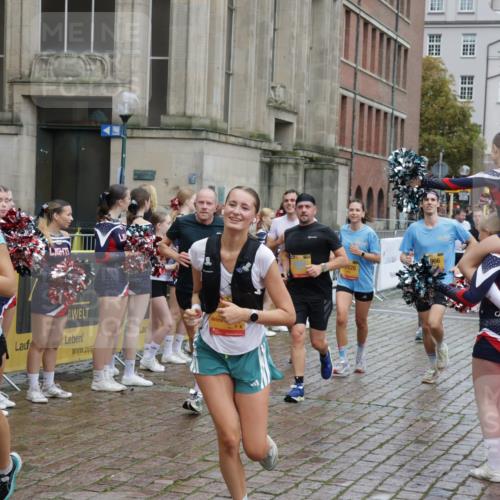 13.09.2026 - Kiel Lauf Yannick Fuchs http://msf.ph/oto/10439482 13.09.2026 11:50:47 Ziel 2063 meine-sportfotos.de