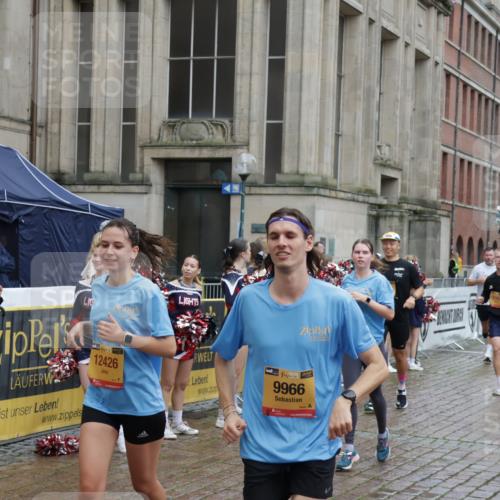 13.09.2026 - Kiel Lauf Yannick Fuchs http://msf.ph/oto/10439517 13.09.2026 11:50:49 Ziel 2063 meine-sportfotos.de
