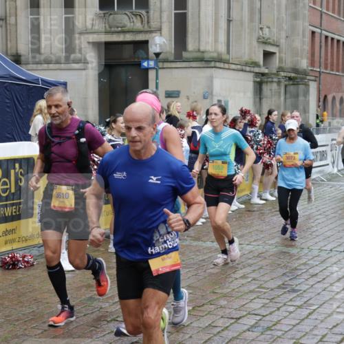 13.09.2026 - Kiel Lauf Yannick Fuchs http://msf.ph/oto/10439721 13.09.2026 11:51:08 Ziel 2063 meine-sportfotos.de