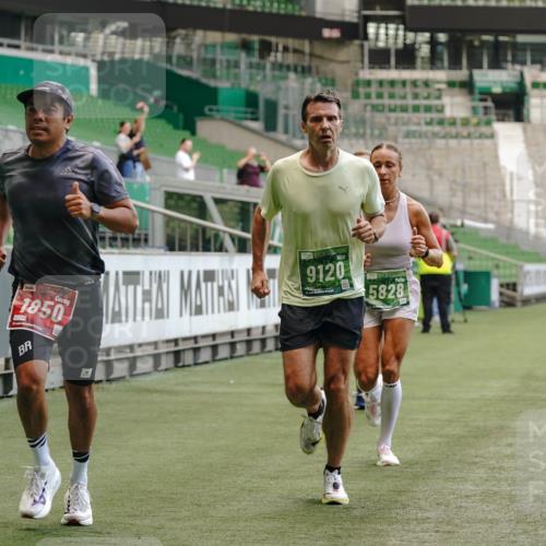 13.09.2026 - 21. swb-Marathon Bremen Michael Burmester http://msf.ph/oto/10439722 13.09.2026 12:41:51 Laufen im Stadion 126, 371, 603, 640, 650, 671, 735, 744, 912, 957, 1009, 1136, 1336, 1381, 1411, 1571, 1614, 1619, 1667, 1797, 1822, 1850, 1860, 1862, 1930, 2094, 2207, 2986, 3368, 3624, 4399, 4795, 4936, 5672, 5828, 6198, 6201, 6264, 6929, 6991, 7141, 8065, 8311, 8383, 8394, 9065, 9120, 9329, 13224, 277, 346, 466, 658, 895, 901, 1090, 1118, 1248, 1320, 1323, 1472, 1576, 1587, 1604, 1717, 1751, 1754, 1758, 1911, 2141, 2352, 2585, 2670, 3080, 3606, 5160, 5163, 5912 meine-sportfotos.de